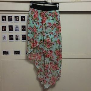 Floral high low skirt!
