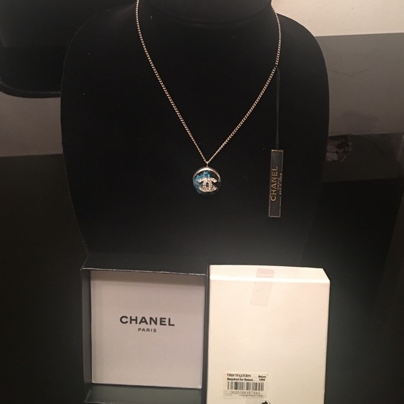 Chanel CC tweed logo pendant - Picture 2 of 6