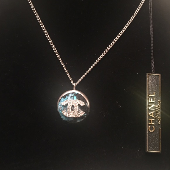 Chanel CC tweed logo pendant - Picture 5 of 6
