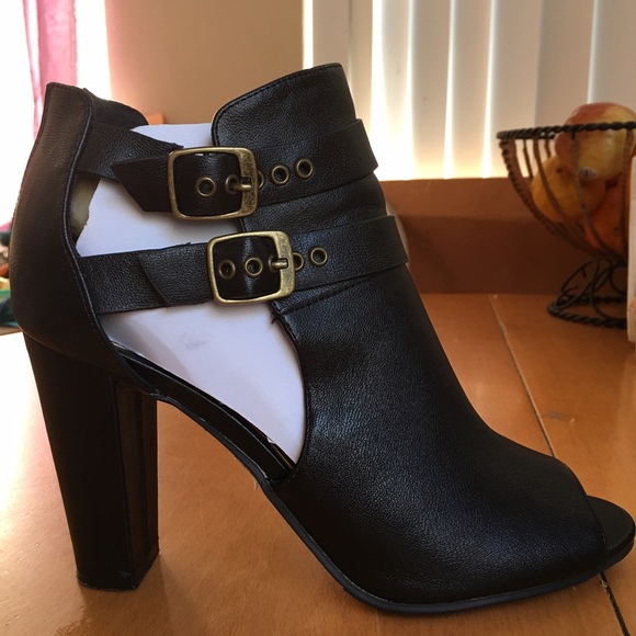 Sexy Black Booties Peeps Toe W/Zipper