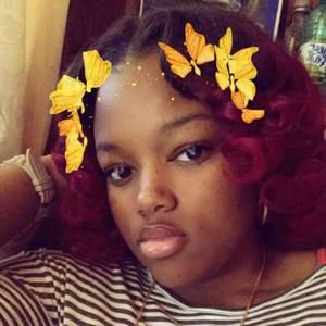 Meet your Posher, Jineciaa