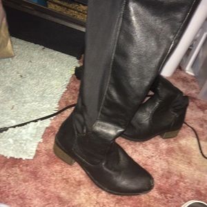 Black boots