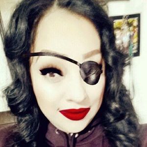 Meet your Posher, Eli