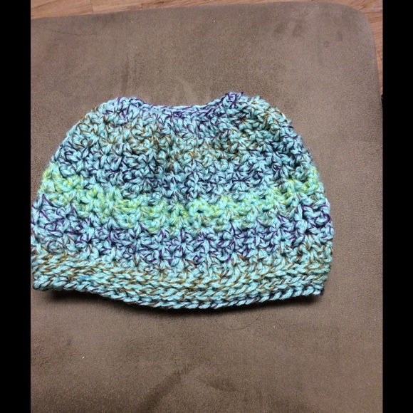 Messy bun beanie