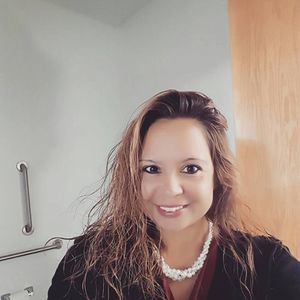 Meet your Posher, April