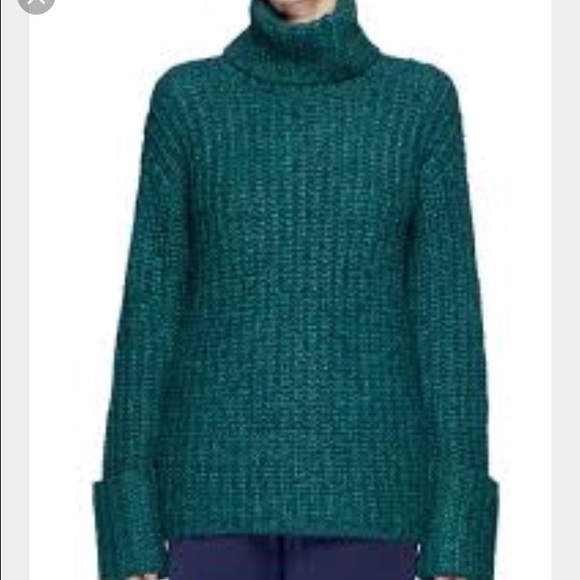 NEW Elizabeth and James turtleneck sweater
