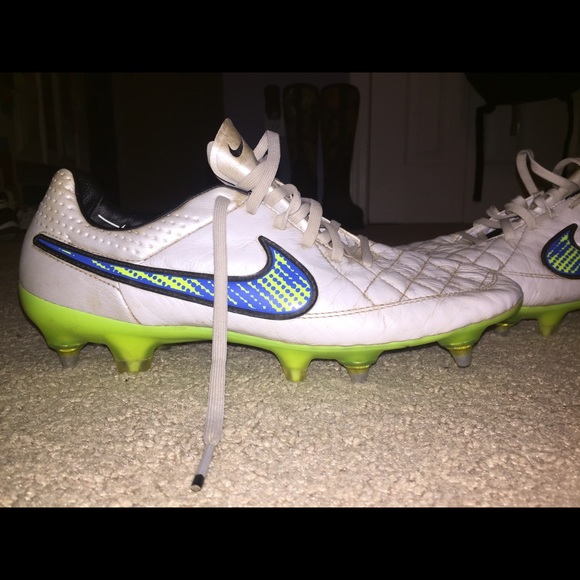 Nike tiempo legend v sg