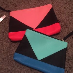 ⚡️SALE! ⚡️New Victoria's Secret Clutches