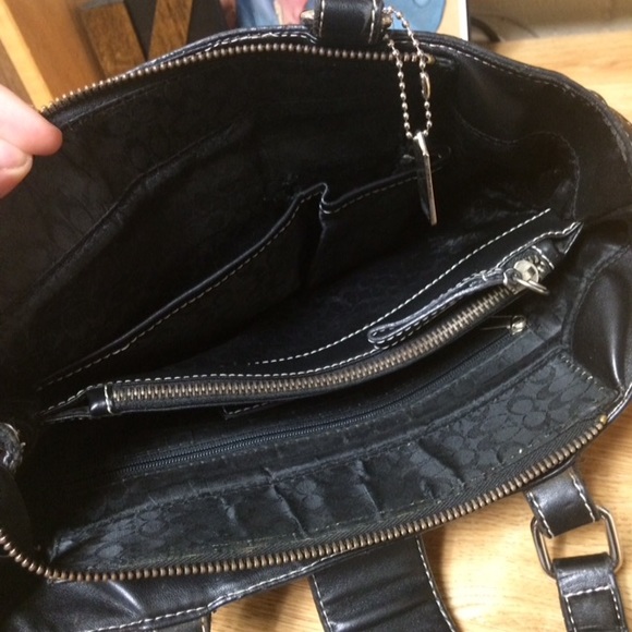 Coach Purse - Picture 3 of 3