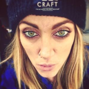 Meet your Posher, Lacey