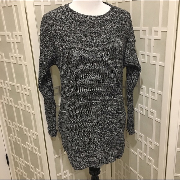 Gap Black and White Marled Tunic Sweater - Small