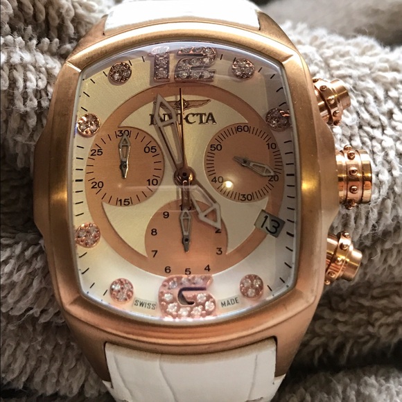 Invicta AUTHENTIC Lupah watch