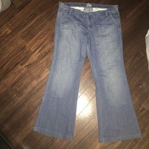 Diva flared jeans