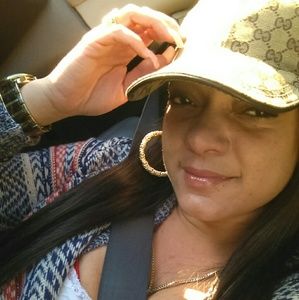 Meet your Posher, Shaquita