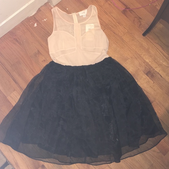 EN CRÈME dress from Nordstrom - Picture 1 of 4