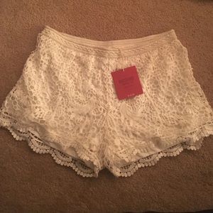 Mossimo lace shorts — brand new