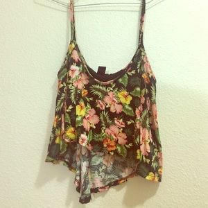 Hawaiian Windsor crop top