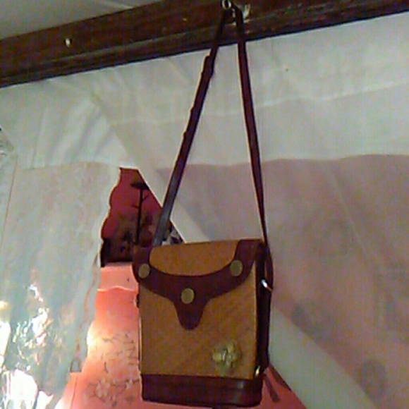 Bag - Picture 3 of 3