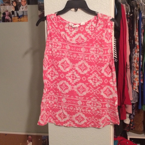 muscle tee