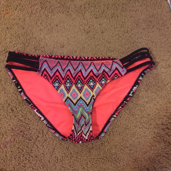 Xhilaration bikini bottom
