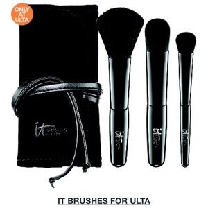 💕Final Price 💕IT Cosmetics Velvet Luxe Brush Set