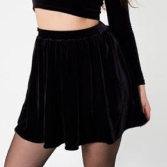 American Apparel Medium velvet skirt