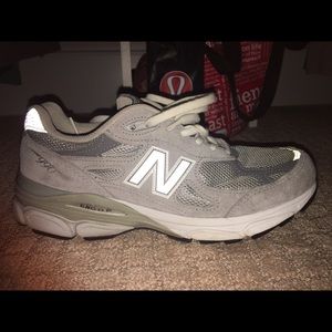 New Balance Women's size 8 1/2