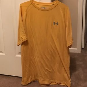 Men's Yellow Under Armour Shirt