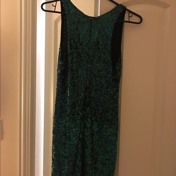 Dress - Picture 2 of 4