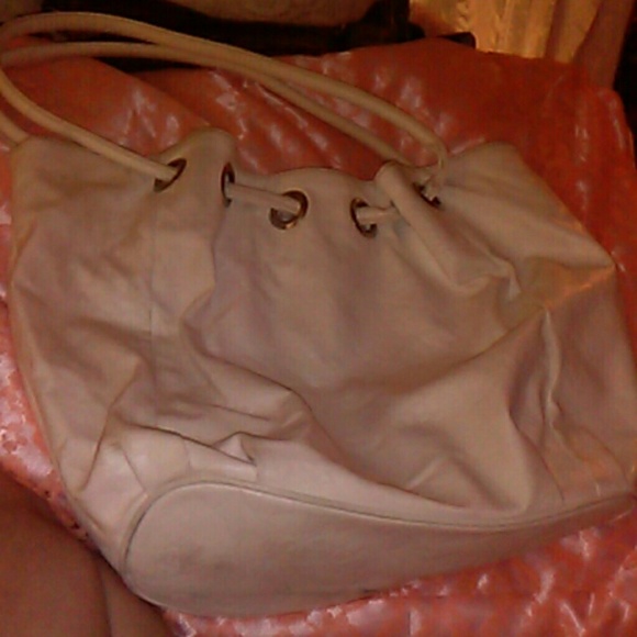 Bag - Picture 2 of 3