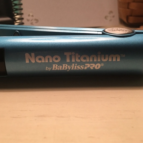 BabyBliss Pro Titanium Flat Iron