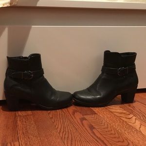 Croft & Barrow Sole (Sense)ability Booties