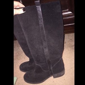 Gianni Bini black boots