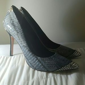 Snakeskin Leather Blue and Black Pump