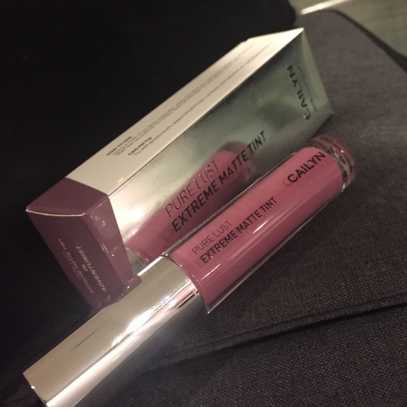 Pure Lust Extreme Matte Tint🌸 - Picture 1 of 3