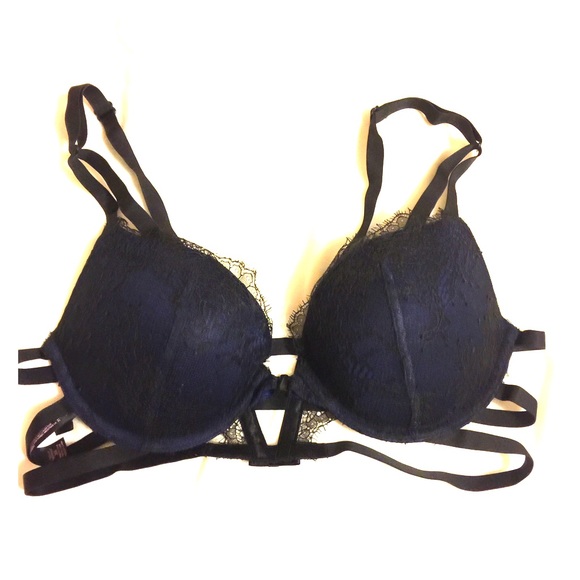 NWOT Victoria's Secret Push Up Bra