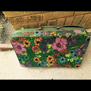 Vntg FLOWER POWER MOD CANVAS CARRY-ON SUITCASE