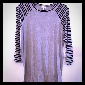 XL LuLaRoe Randy Tee