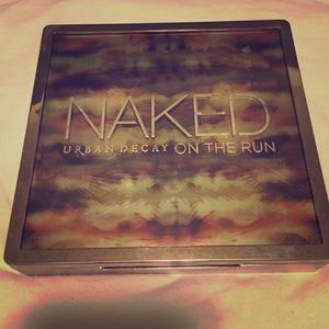 Urban Decay Naked on the Run Palette