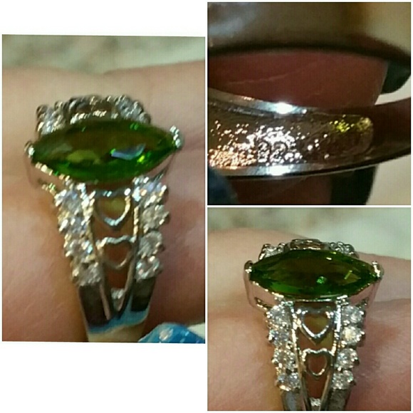 Genuine Peridot & White Sapphire Ring Size 8 - Picture 3 of 4