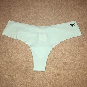 VS PINK No-Show Thong