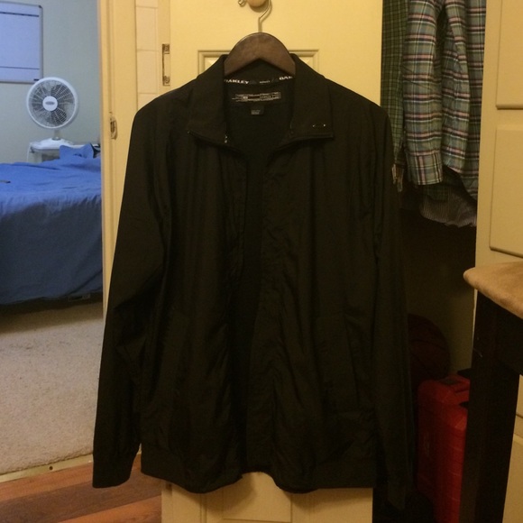 Oakley golf jacket