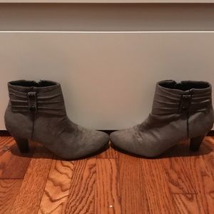 Life Stride booties