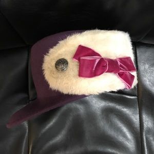 NWT Spanish brand Peregal Purple 100% Wool Hat