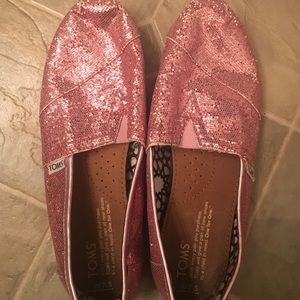 Pink glitter toms
