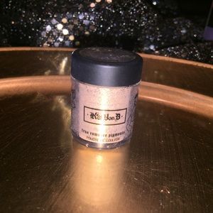 Kay von d loose shadow