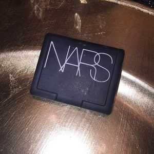 NARS shadow in Galapagos