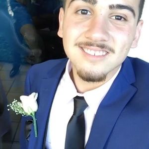 Meet your Posher, Andrew