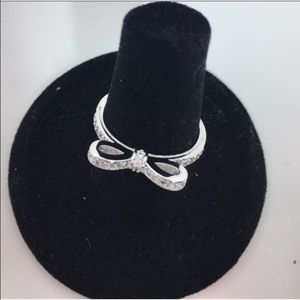 Jewelry - 🎁 925 Silver Bow Ring