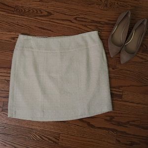 NWT Banana Republic cream mini skirt